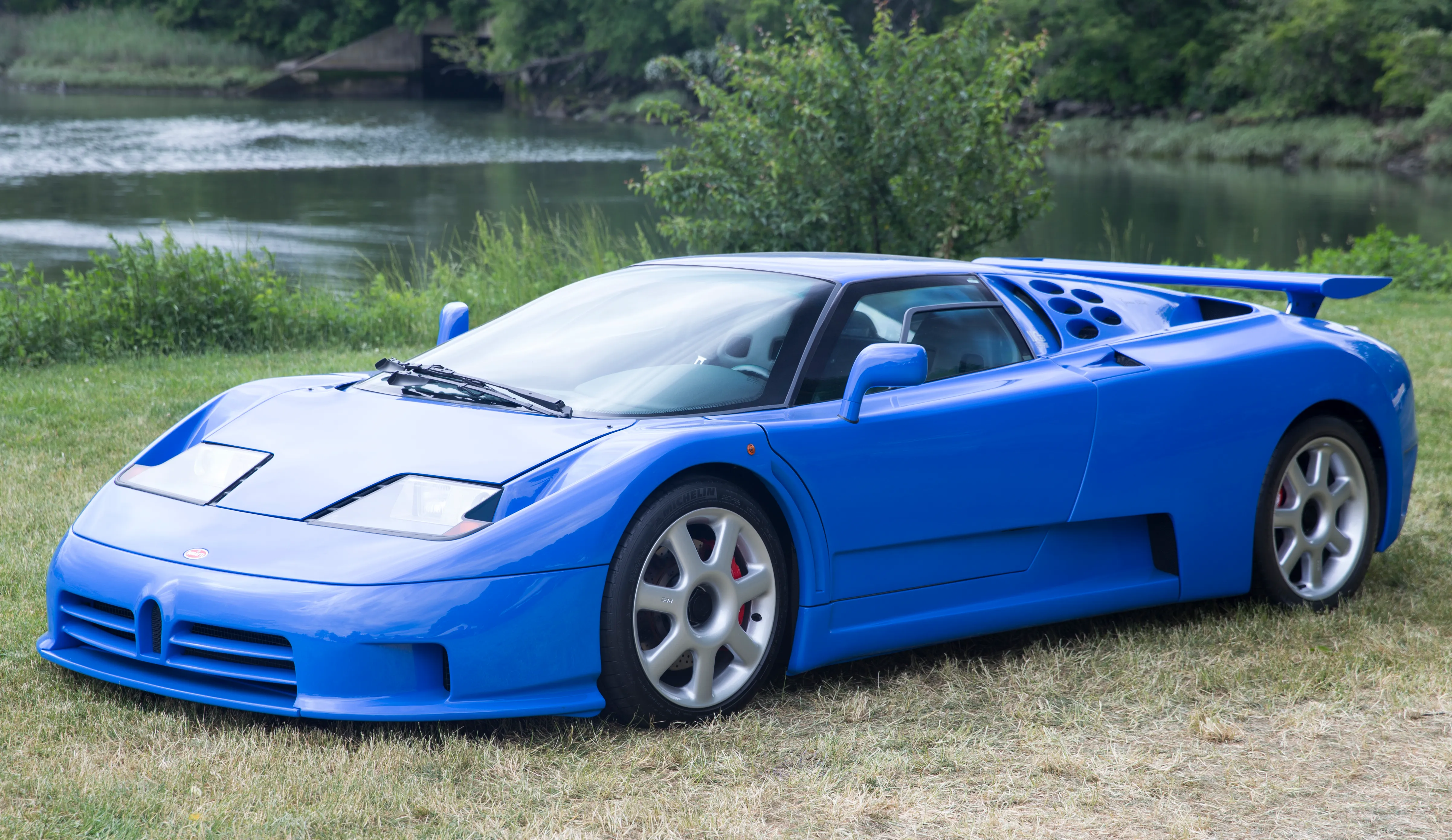 Bugatti EB 110